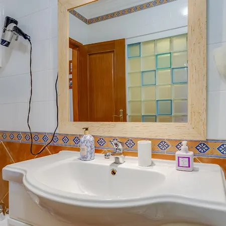 アパート Casa Milagre - A Poucos Kms Da Sra Da Rocha *